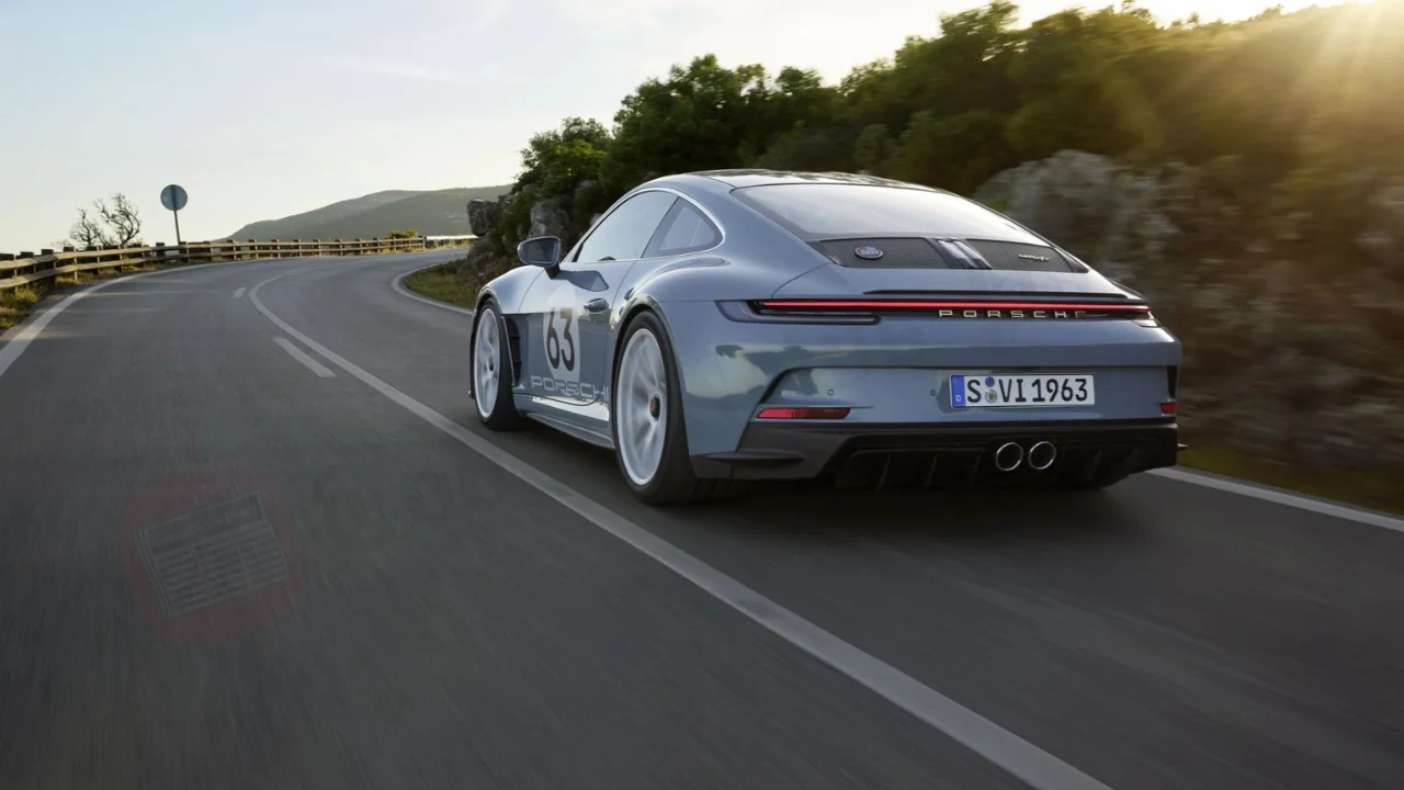 Porsche 911 Facelift, Know its amazing features